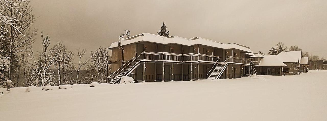 Cliff Dweller On Lake Superior Tofte Exterior foto