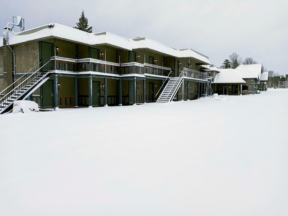 Cliff Dweller On Lake Superior Tofte Exterior foto