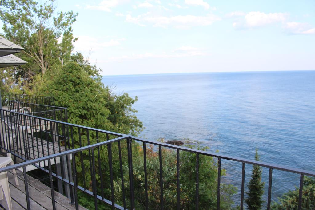Cliff Dweller On Lake Superior Tofte Habitación foto